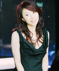 李翊君图片,音乐之声中的温柔力量