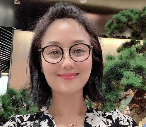 李颖年轻照片,李颖年轻时的风采瞬间