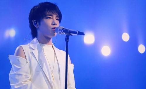 华晨宇富家庭背景,出身豪门，音乐之路璀璨夺目